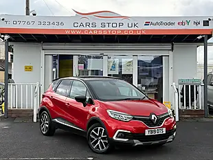 Used 2019 Renault Captur S Edition Red - Interior and Exterior details 5