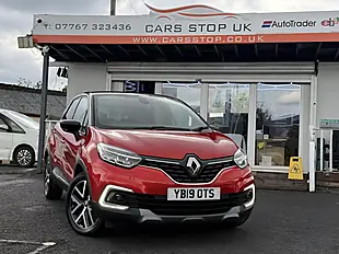 Used 2019 Renault Captur S Edition Red - Interior and Exterior details 6