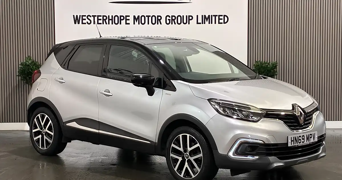 Used 2019 Renault Captur S Edition Silver - Front View