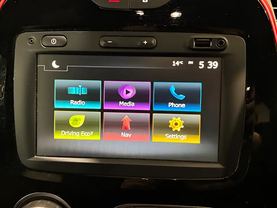 Used 2019 Renault Captur S Edition Silver - Interior and Exterior details 16