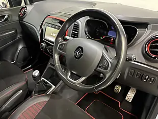 Used 2019 Renault Captur S Edition Silver - Interior and Exterior details 3