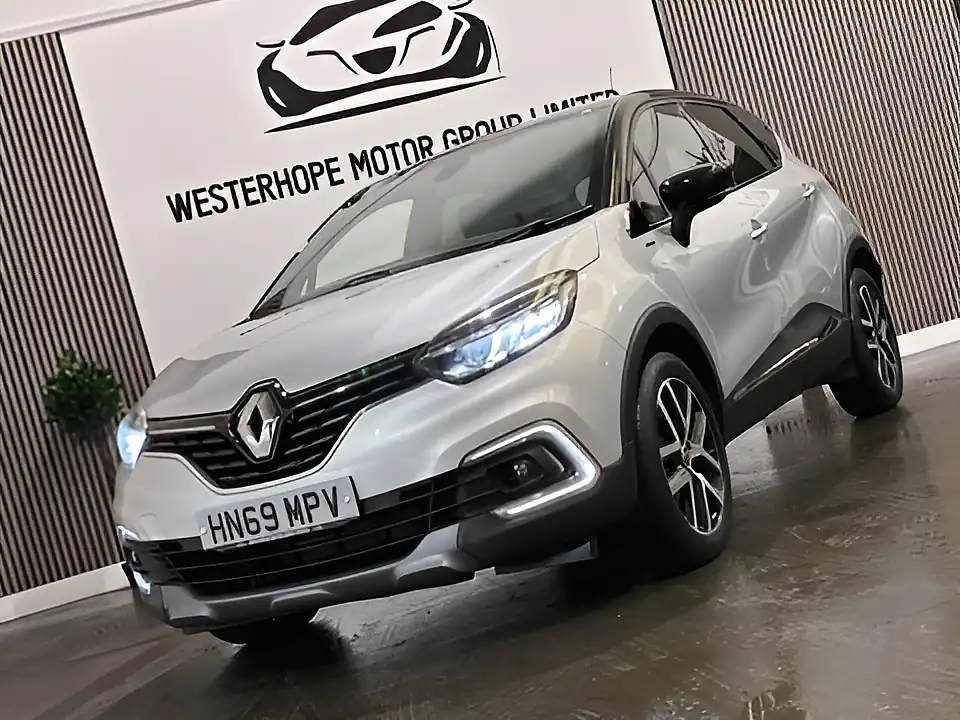 Used 2019 Renault Captur S Edition Silver - Interior and Exterior details 7