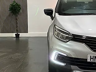 Used 2019 Renault Captur S Edition Silver - Interior and Exterior details 9
