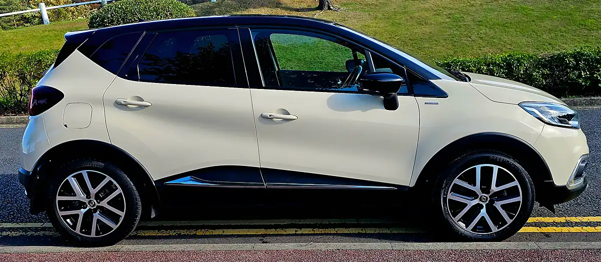 Used 2019 Renault Captur S Edition White - Interior and Exterior details 2