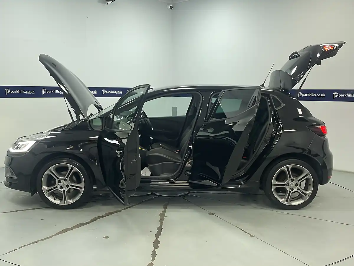 Used 2019 Renault Clio GT Line Black - Interior and Exterior details 18