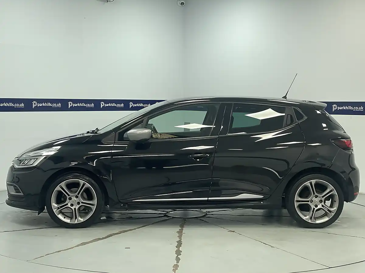 Used 2019 Renault Clio GT Line Black - Interior and Exterior details 2