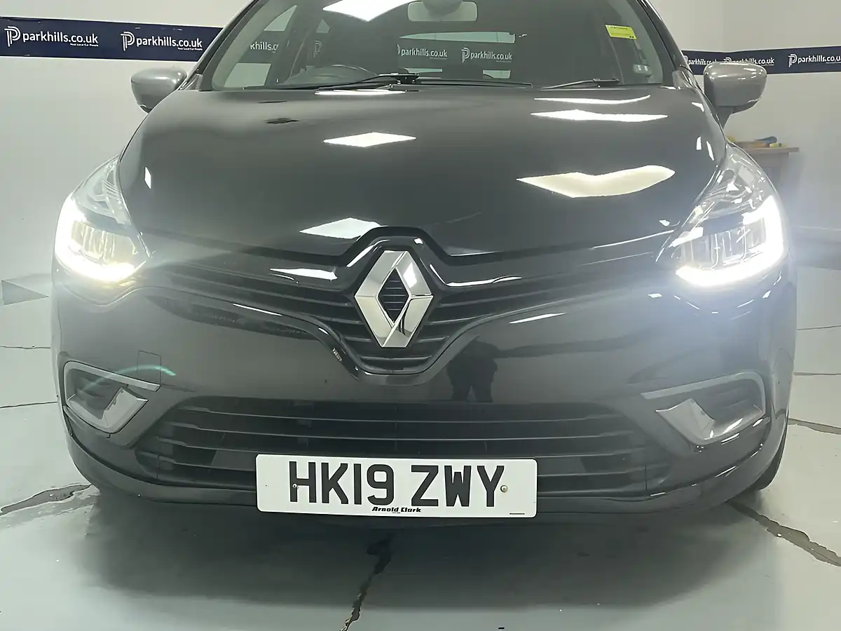 Used 2019 Renault Clio GT Line Black - Interior and Exterior details 6