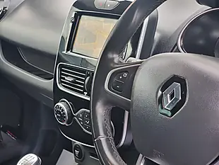 Used 2019 Renault Clio GT Line Blue - Interior and Exterior details 13