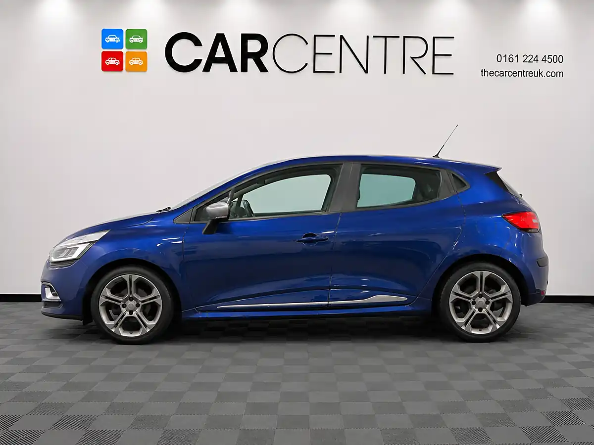 Used 2019 Renault Clio GT Line Blue - Interior and Exterior details 8