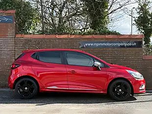 Used 2019 Renault Clio GT Line Flame Red - Interior and Exterior details 3