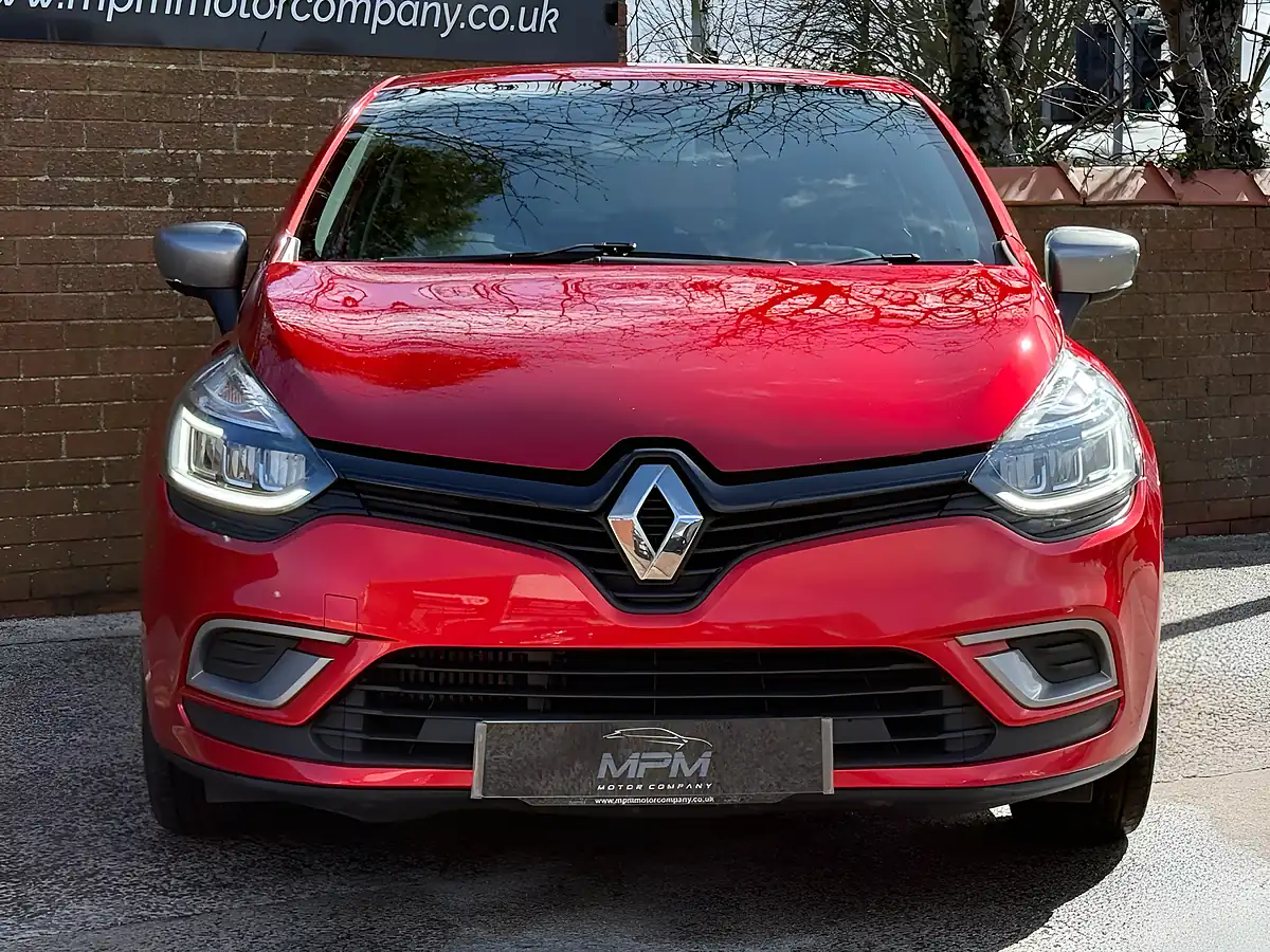 Used 2019 Renault Clio GT Line Flame Red - Interior and Exterior details 7