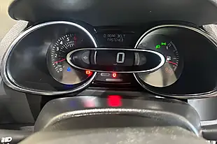 Used 2019 Renault Clio GT Line Red - Interior and Exterior details 14