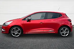 Used 2019 Renault Clio GT Line Red - Interior and Exterior details 6