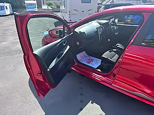 Used 2019 Renault Clio GT Line Red - Interior and Exterior details 11