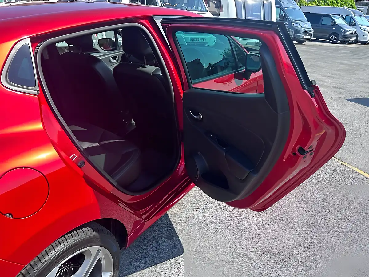 Used 2019 Renault Clio GT Line Red - Interior and Exterior details 14