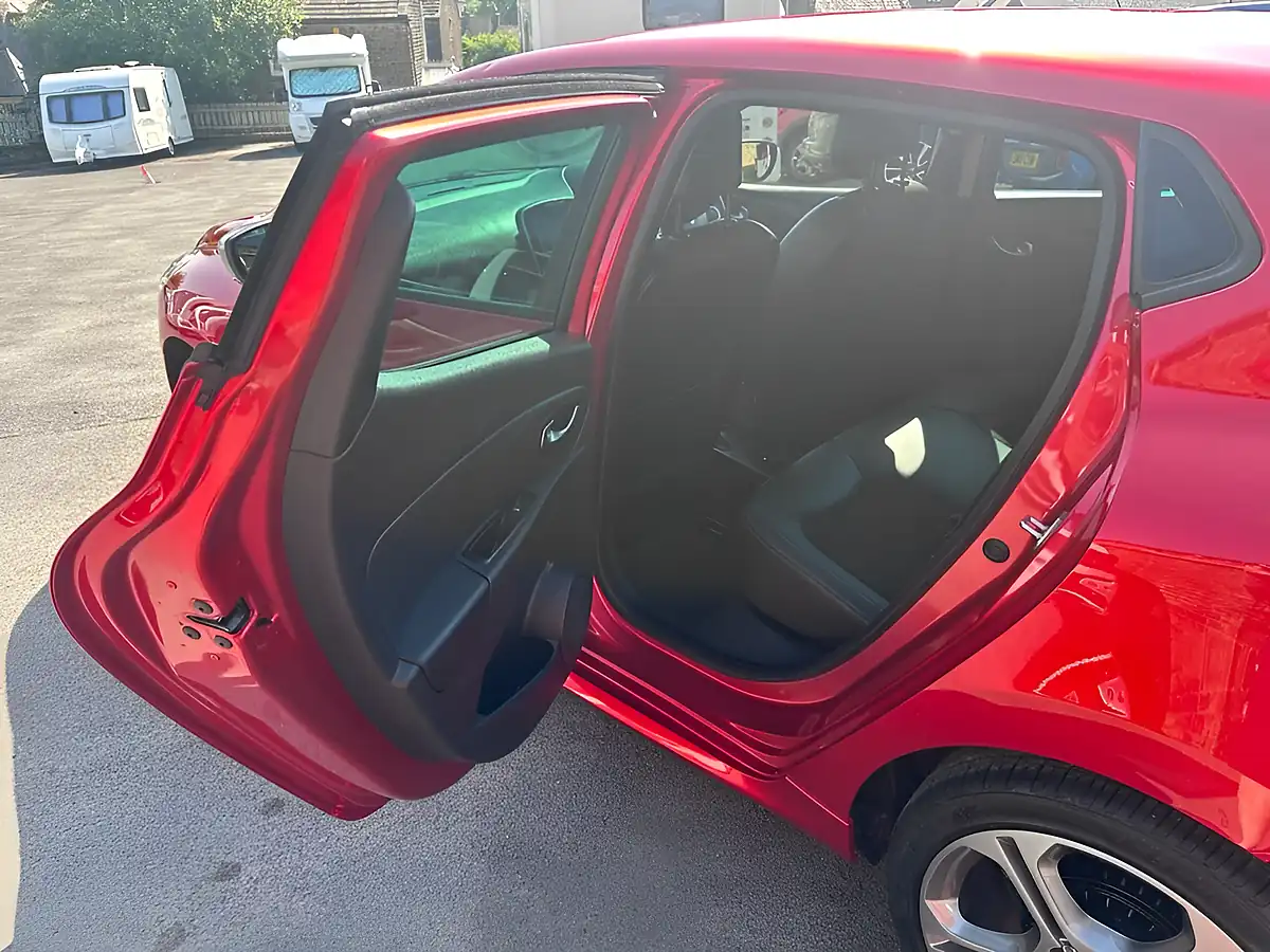 Used 2019 Renault Clio GT Line Red - Interior and Exterior details 16