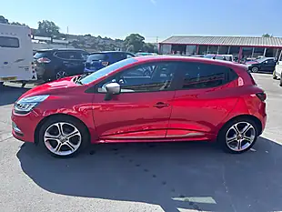 Used 2019 Renault Clio GT Line Red - Interior and Exterior details 2