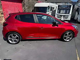 Used 2019 Renault Clio GT Line Red - Interior and Exterior details 6