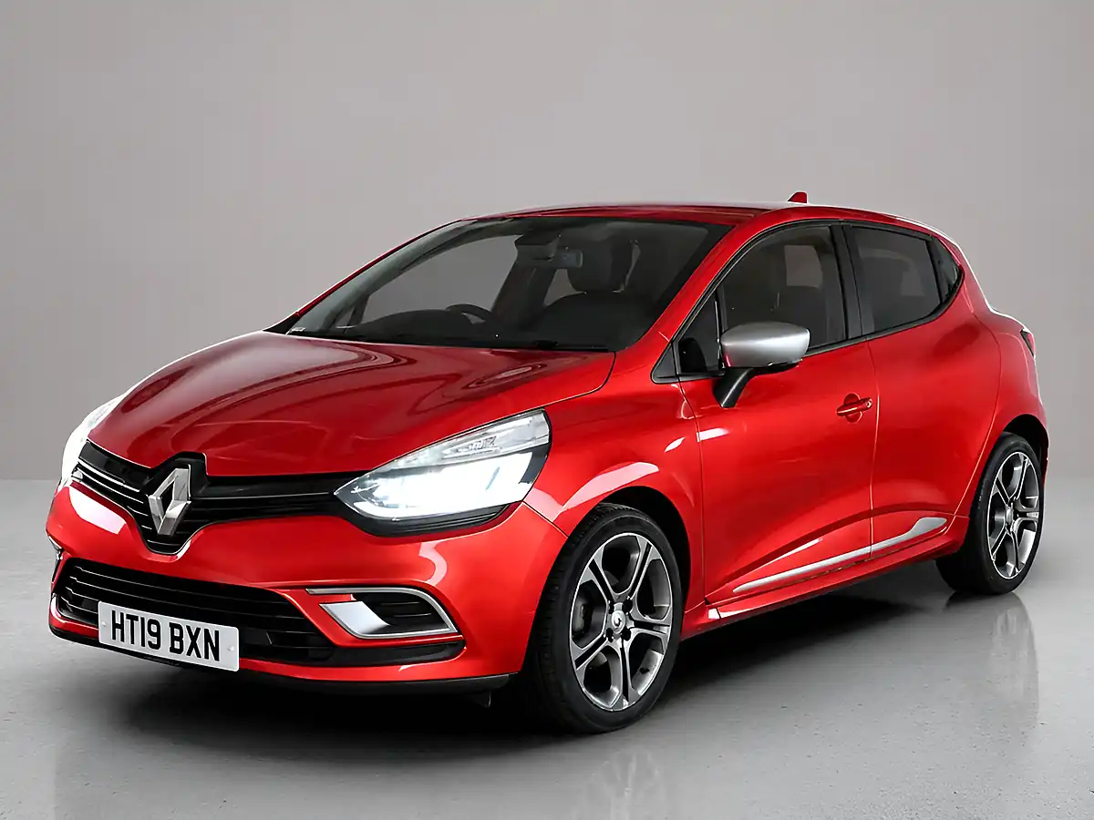 Used 2019 Renault Clio GT Line Red - Interior and Exterior details 3