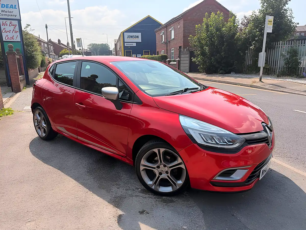 Used 2019 Renault Clio GT Line Red - Interior and Exterior details 2