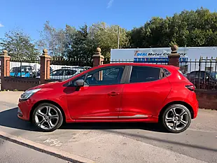 Used 2019 Renault Clio GT Line Red - Interior and Exterior details 20