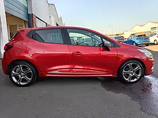 Used 2019 Renault Clio GT Line Red - Interior and Exterior details 2