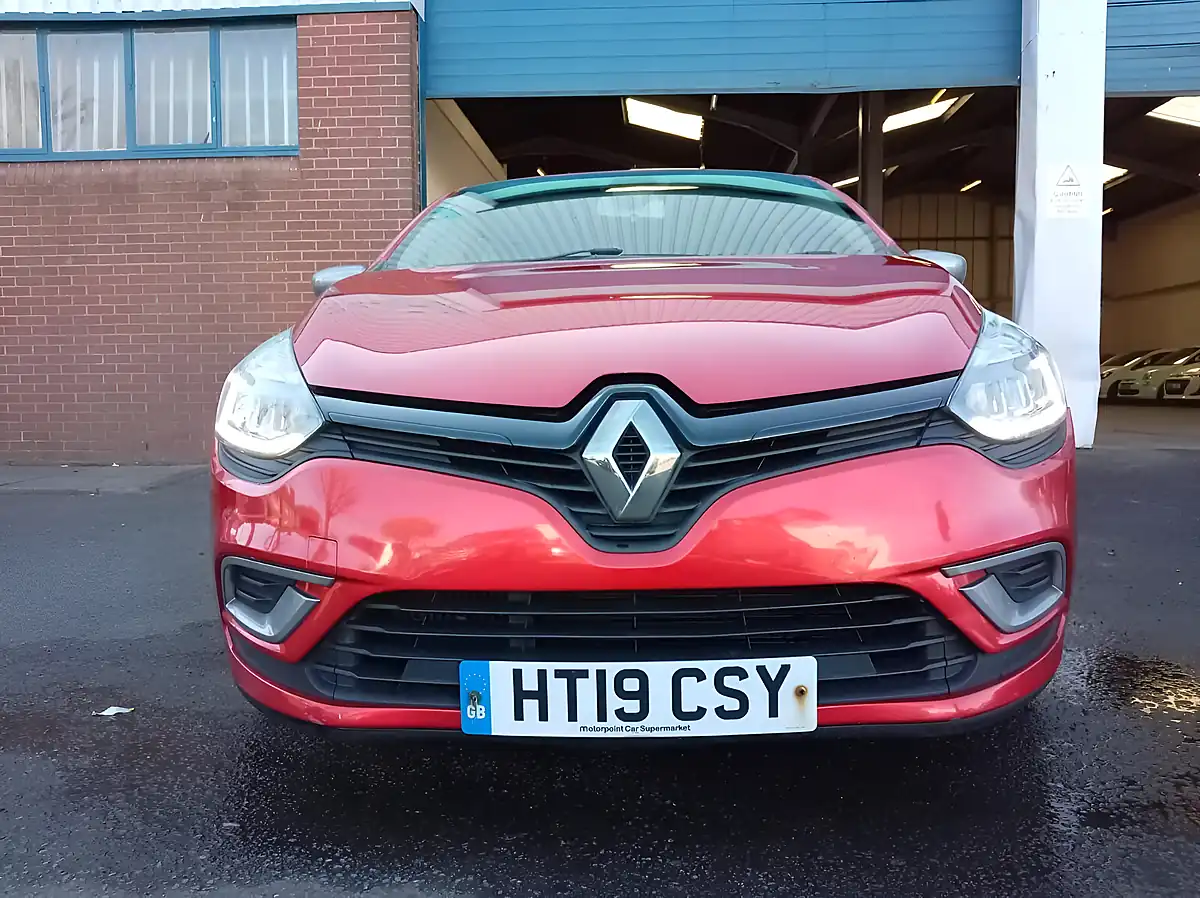 Used 2019 Renault Clio GT Line Red - Interior and Exterior details 4
