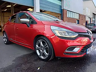 Used 2019 Renault Clio GT Line Red - Interior and Exterior details 5