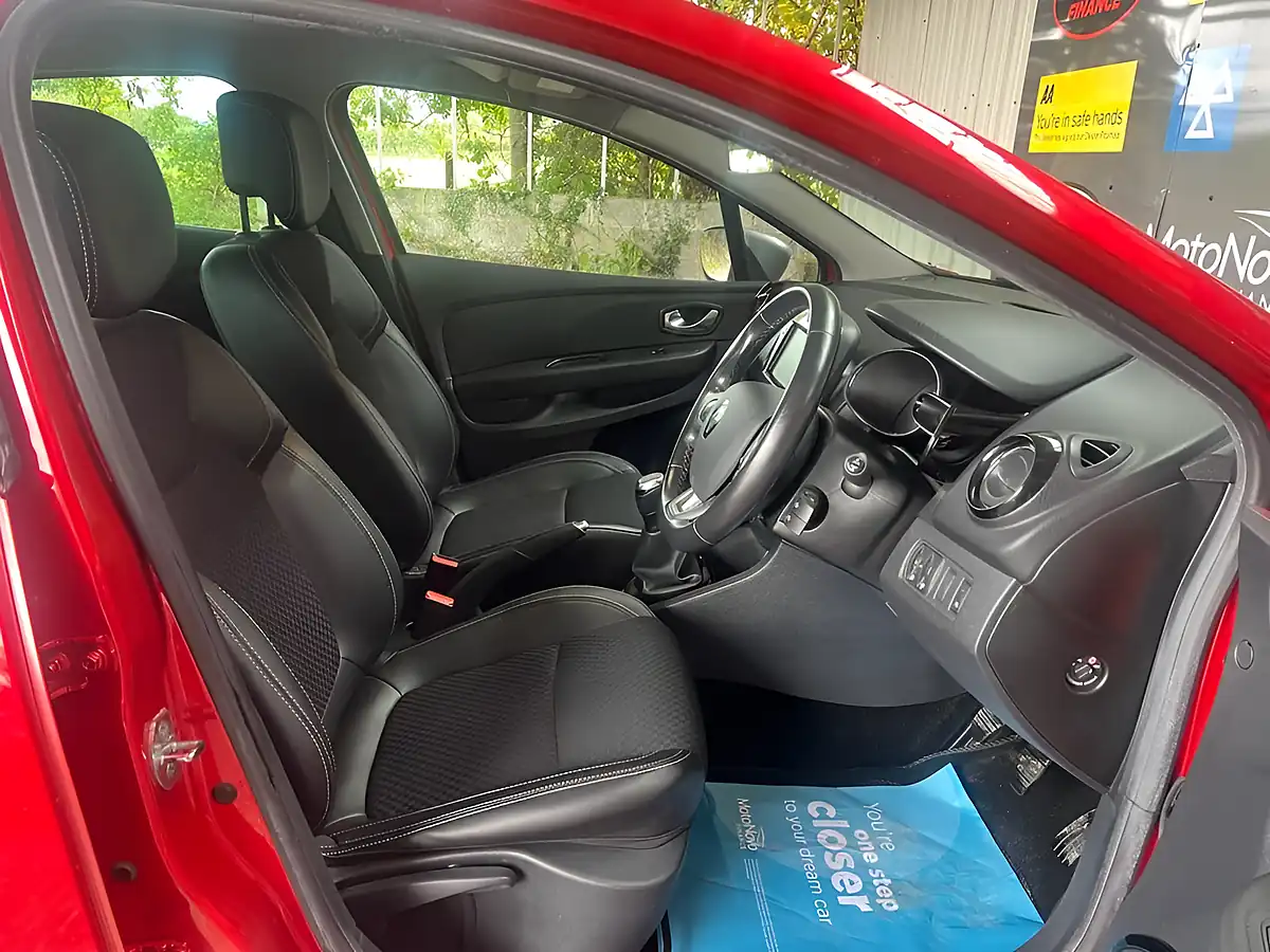 Used 2019 Renault Clio GT Line Red - Interior and Exterior details 13
