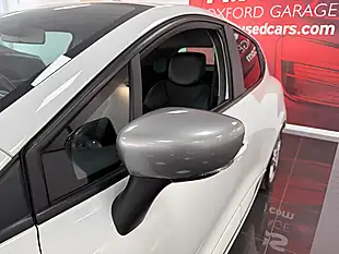Used 2019 Renault Clio GT Line White - Interior and Exterior details 18
