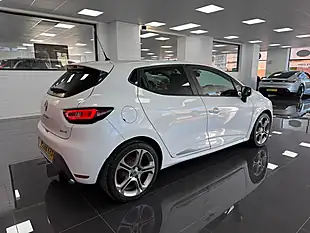 Used 2019 Renault Clio GT Line White - Interior and Exterior details 2
