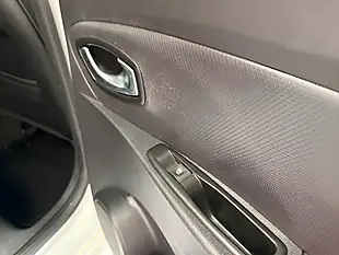 Used 2019 Renault Clio GT Line White - Interior and Exterior details 6
