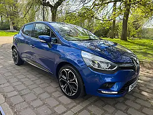 Used 2019 Renault Clio Iconic Blue - Interior and Exterior details 2