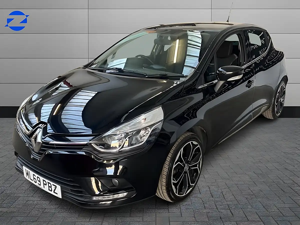 Used 2019 Renault Clio Iconic Diamond Black - Interior and Exterior details 2