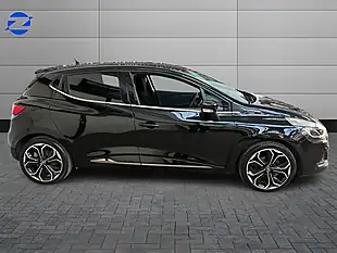 Used 2019 Renault Clio Iconic Diamond Black - Interior and Exterior details 6