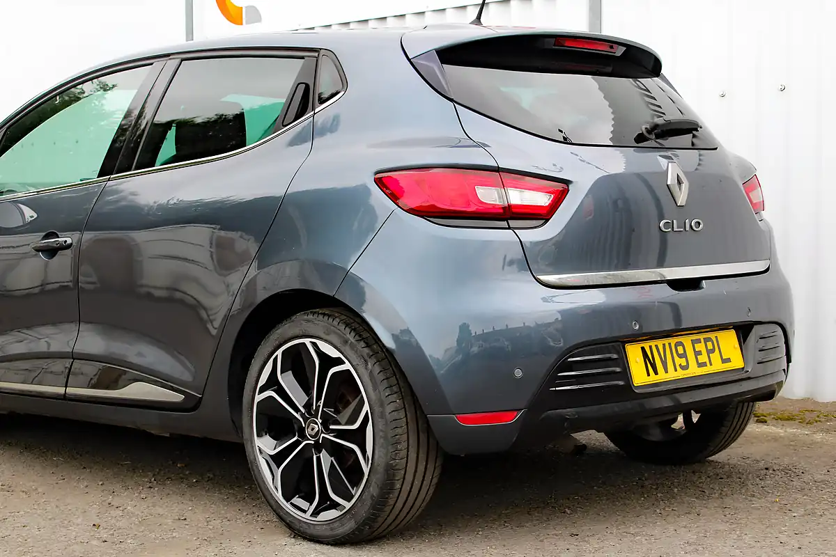 Used 2019 Renault Clio Iconic Grey - Interior and Exterior details 10