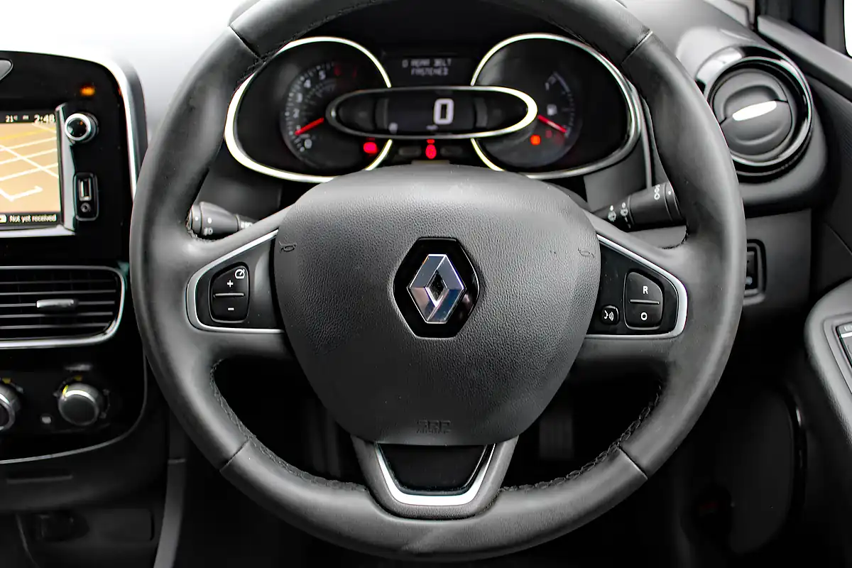 Used 2019 Renault Clio Iconic Grey - Interior and Exterior details 17