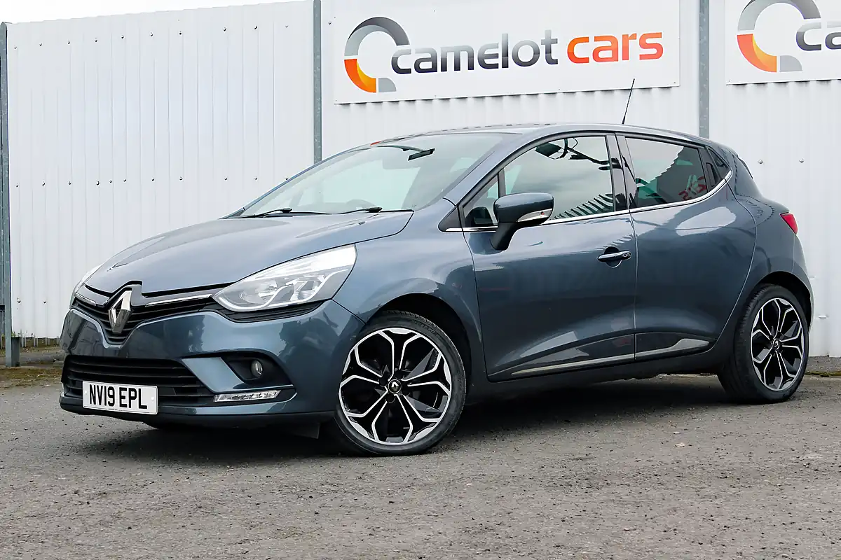 Used 2019 Renault Clio Iconic Grey - Interior and Exterior details 3