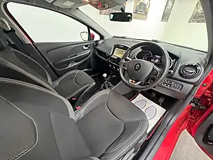 Used 2019 Renault Clio Iconic Red - Interior and Exterior details 10