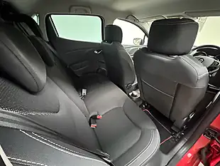 Used 2019 Renault Clio Iconic Red - Interior and Exterior details 12