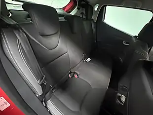 Used 2019 Renault Clio Iconic Red - Interior and Exterior details 13