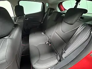 Used 2019 Renault Clio Iconic Red - Interior and Exterior details 17