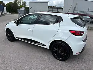 Used 2019 Renault Clio Iconic White - Interior and Exterior details 9