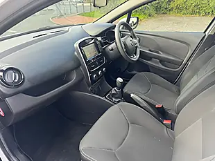 Used 2019 Renault Clio Iconic White - Interior and Exterior details 11