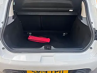 Used 2019 Renault Clio Iconic White - Interior and Exterior details 13