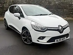 Used 2019 Renault Clio Iconic White - Interior and Exterior details 3
