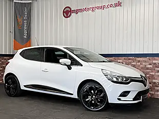 Used 2019 Renault Clio Iconic White - Interior and Exterior details 2