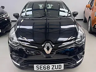 Used 2019 Renault Clio Play Black - Interior and Exterior details 8