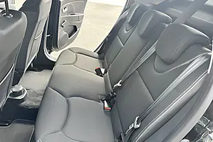 Used 2019 Renault Clio Play Black - Interior and Exterior details 18