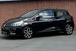 Used 2019 Renault Clio Play Black - Interior and Exterior details 19